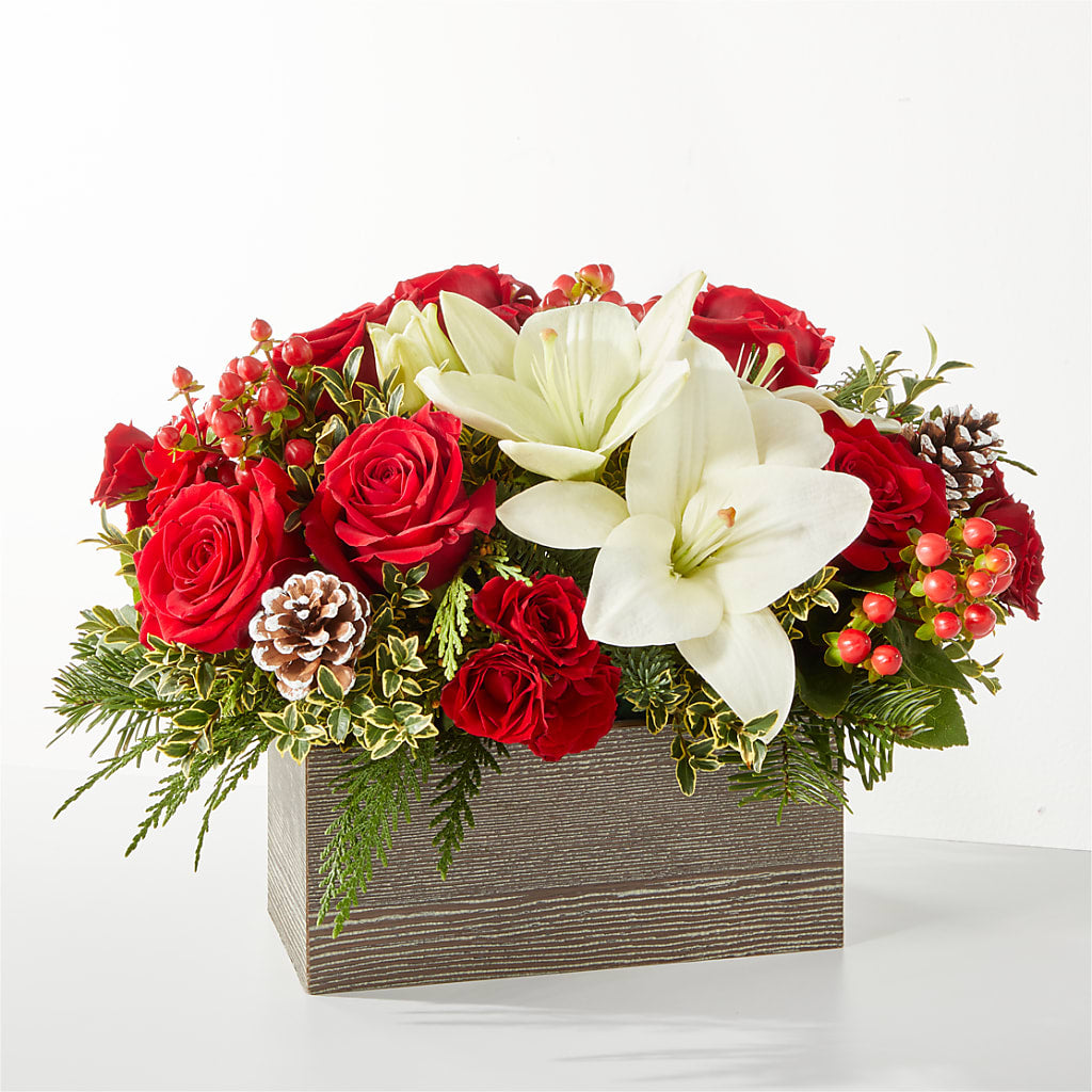 Snowy Wonderland Bouquet – Bella Fiore, Clermont FL