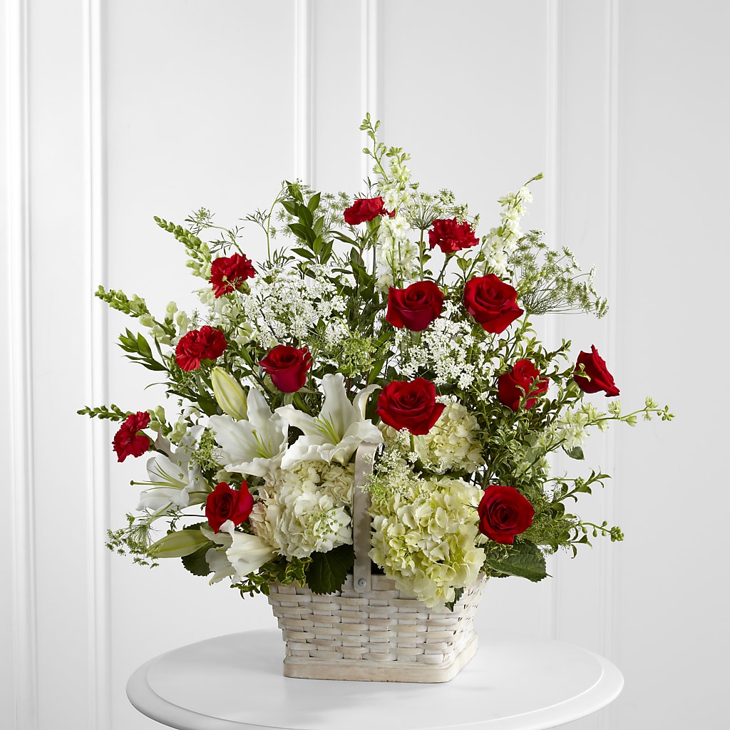 In Loving Memory Arrangement – Bella Fiore, Clermont FL