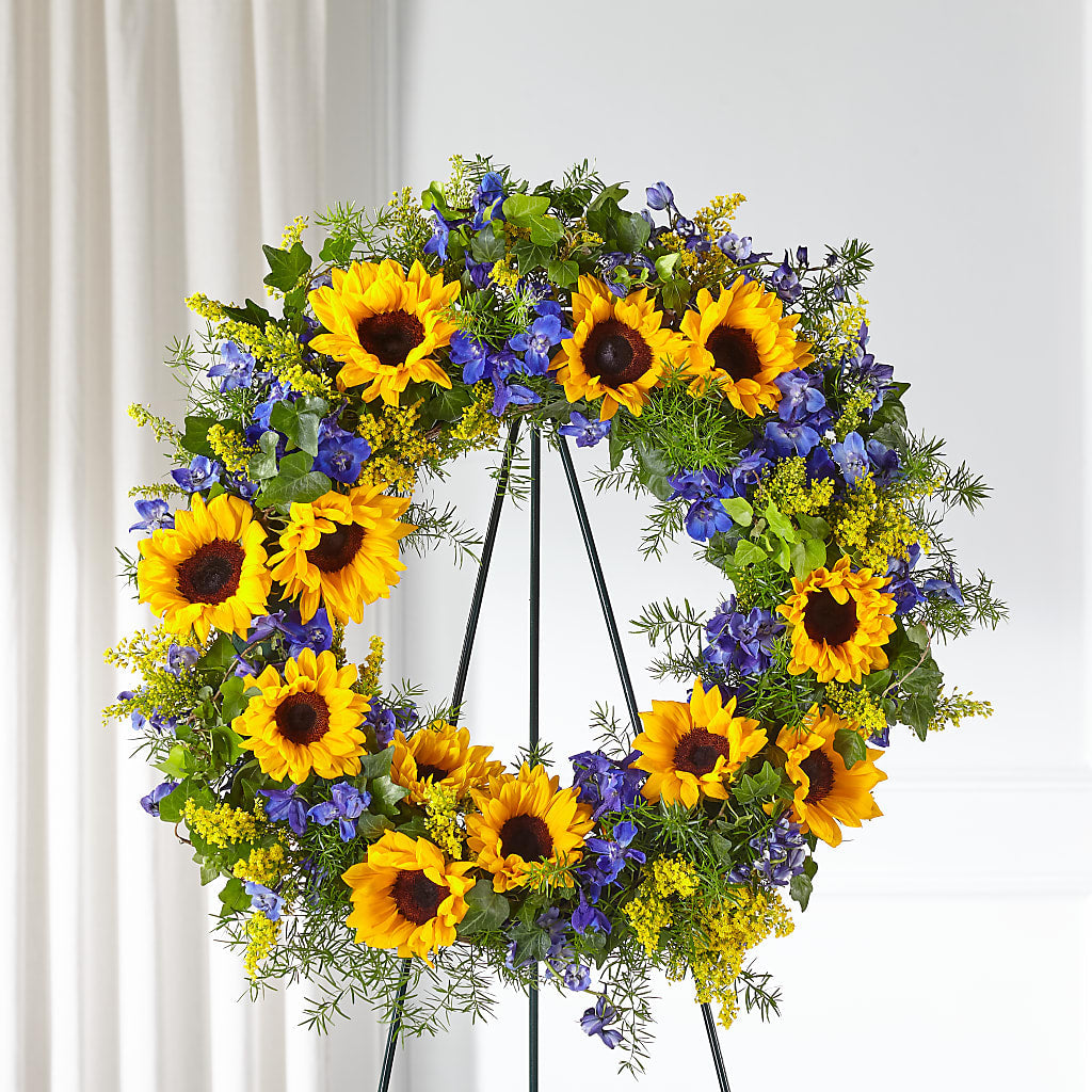 Bright Rays Wreath – Bella Fiore, Clermont FL