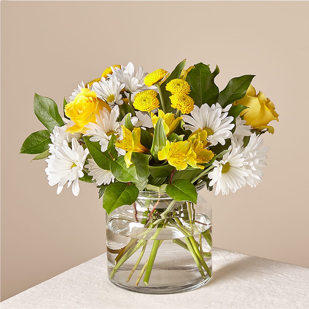 Sunny Sentiments Bouquet – Bella Fiore, Clermont FL