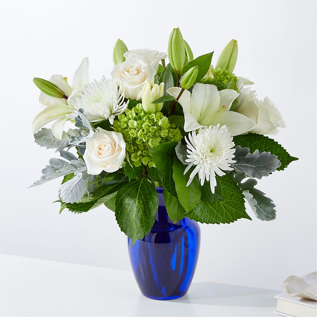 Snowy Dreams Bouquet – Bella Fiore, Clermont FL