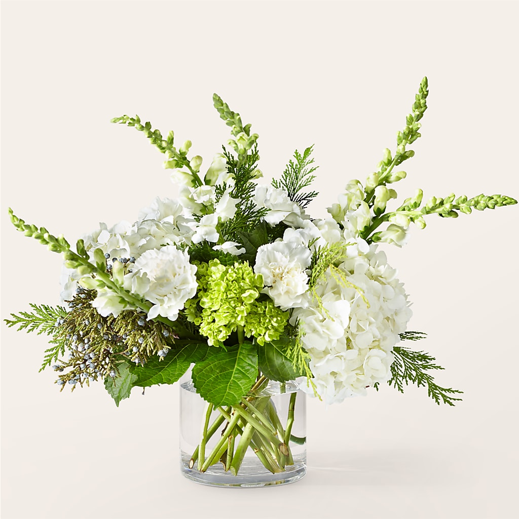 Marshmallows on Top Bouquet – Bella Fiore, Clermont FL