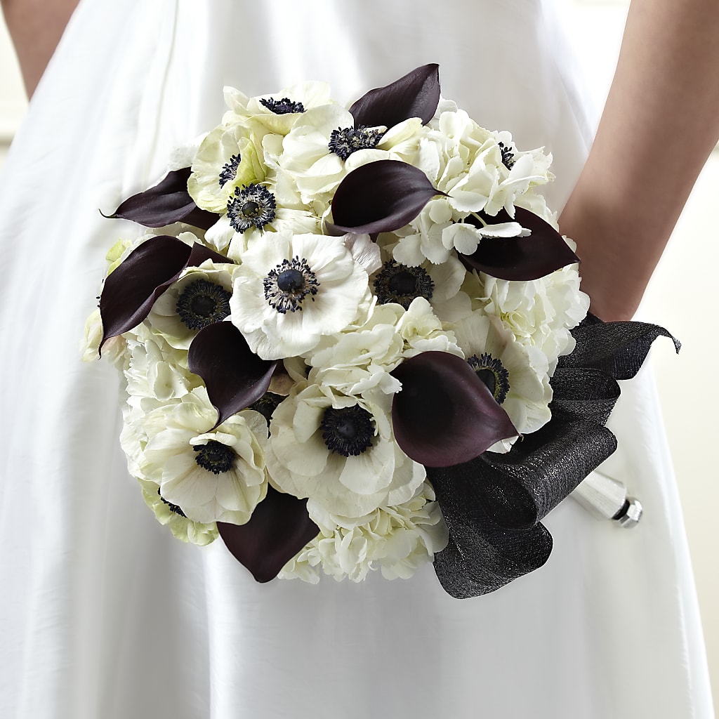 To Have and To Hold Bouquet – Bella Fiore, Clermont FL