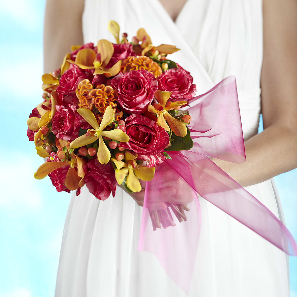 Brilliant Shades of Love Bouquet – Bella Fiore, Clermont FL