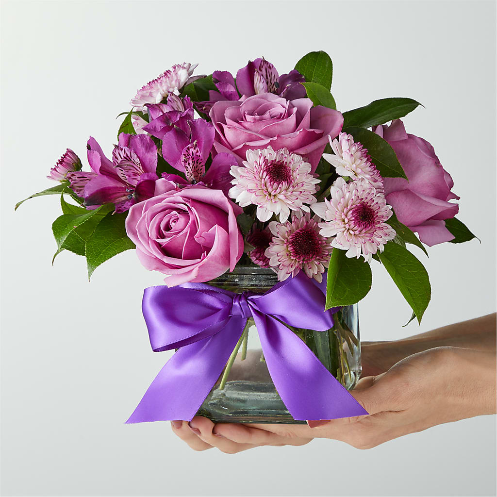 Sugarplum Bouquet –  Bella Fiore, Clermont FL