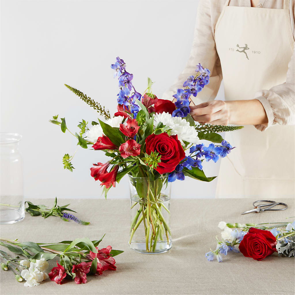Star Spangled - A Florist Original –  Bella Fiore, Clermont FL