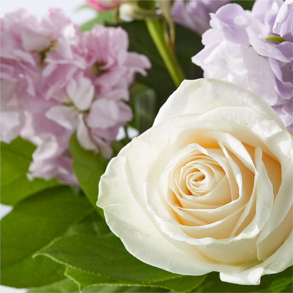 Springtime Spritz Bouquet –  Bella Fiore, Clermont FL