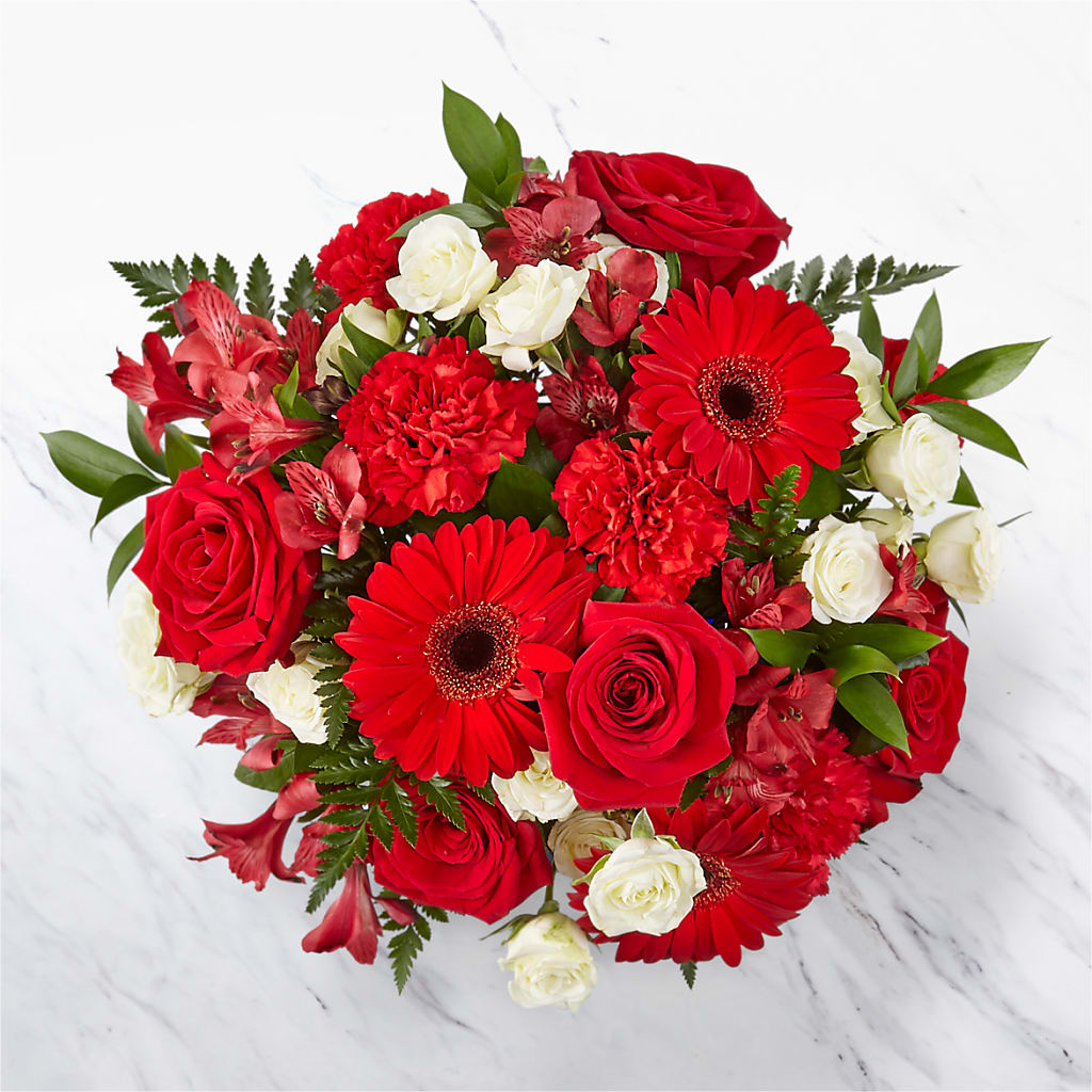 Hearts Embrace Bouquet –  Bella Fiore, Clermont FL
