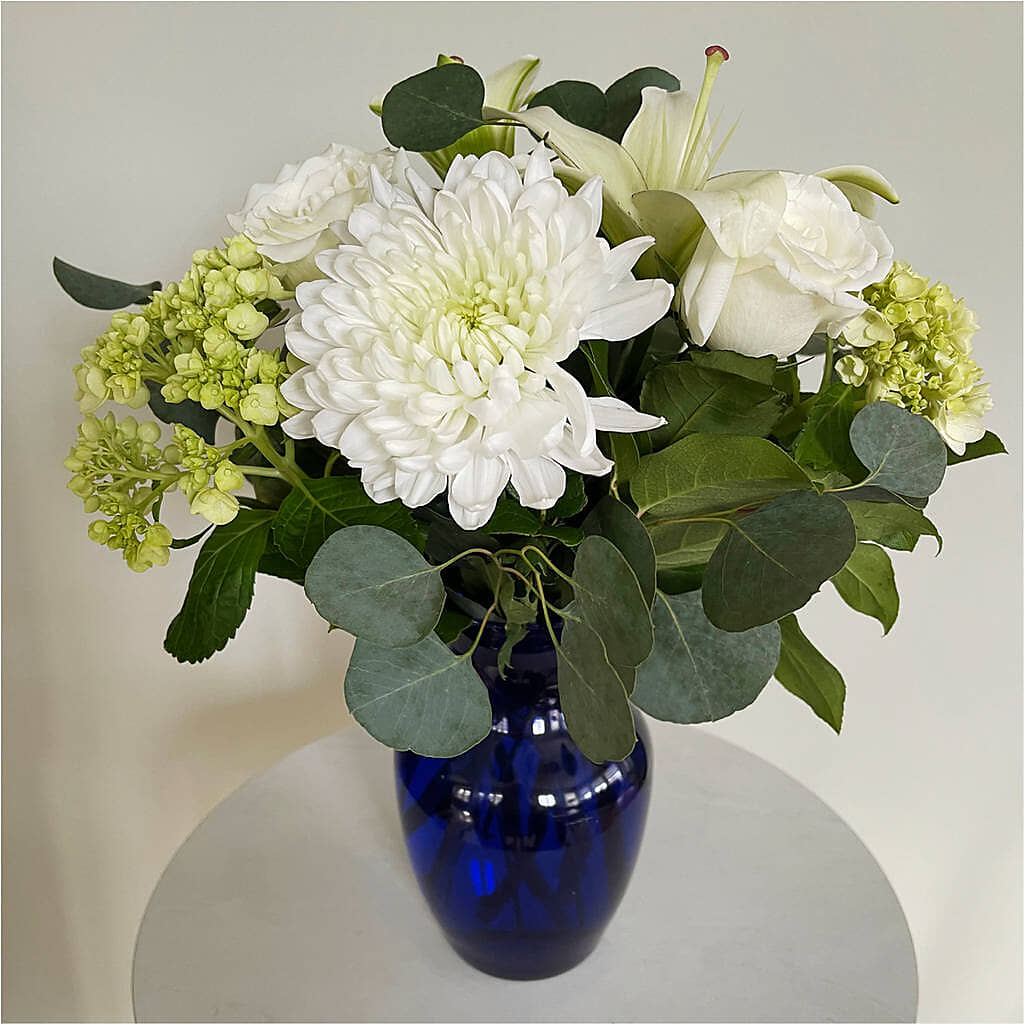 Snowy Dreams Bouquet –  Bella Fiore, Clermont FL