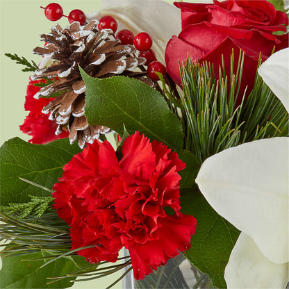 Glistening Icicles Bouquet –  Bella Fiore, Clermont FL