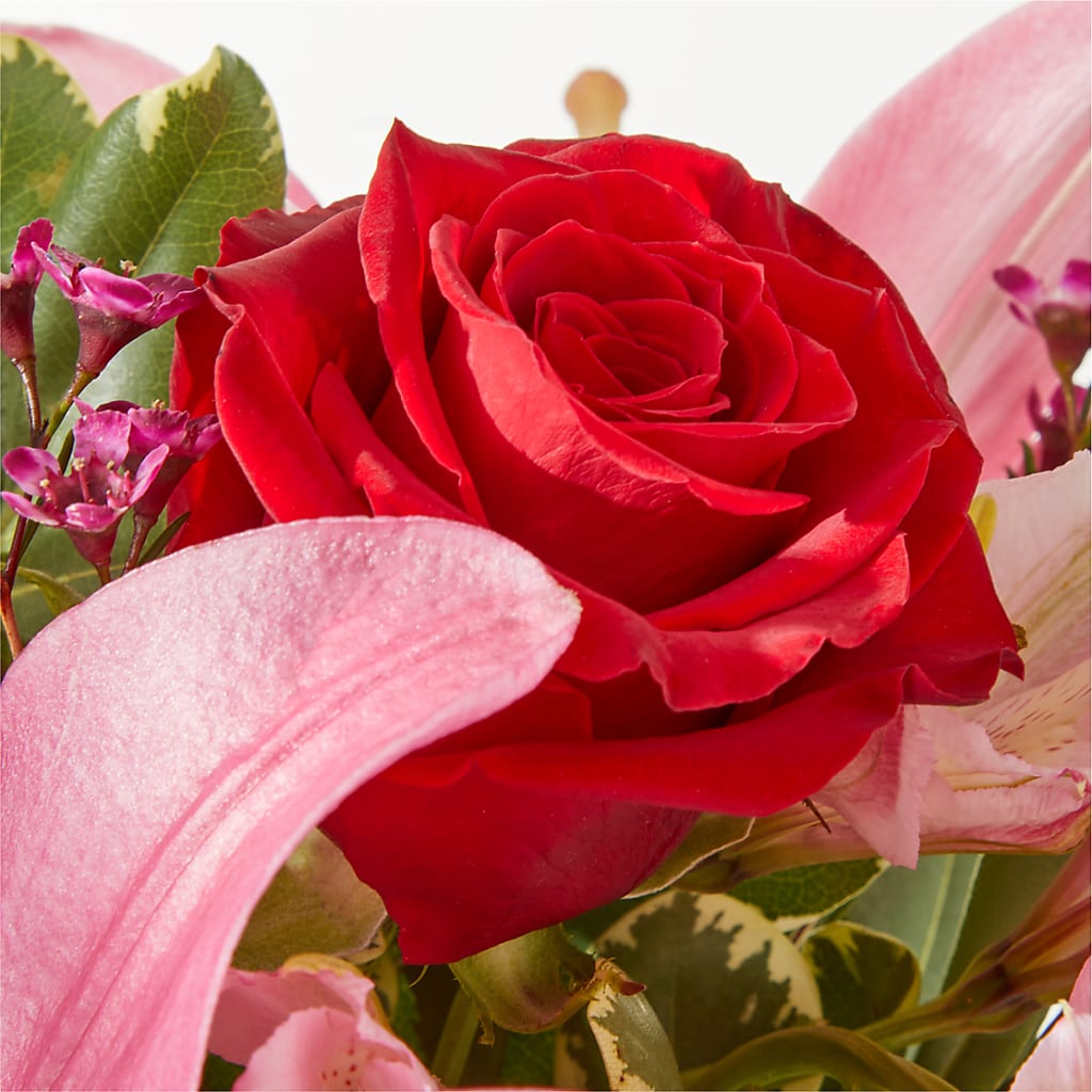 Lucky in Love Bouquet –  Bella Fiore, Clermont FL