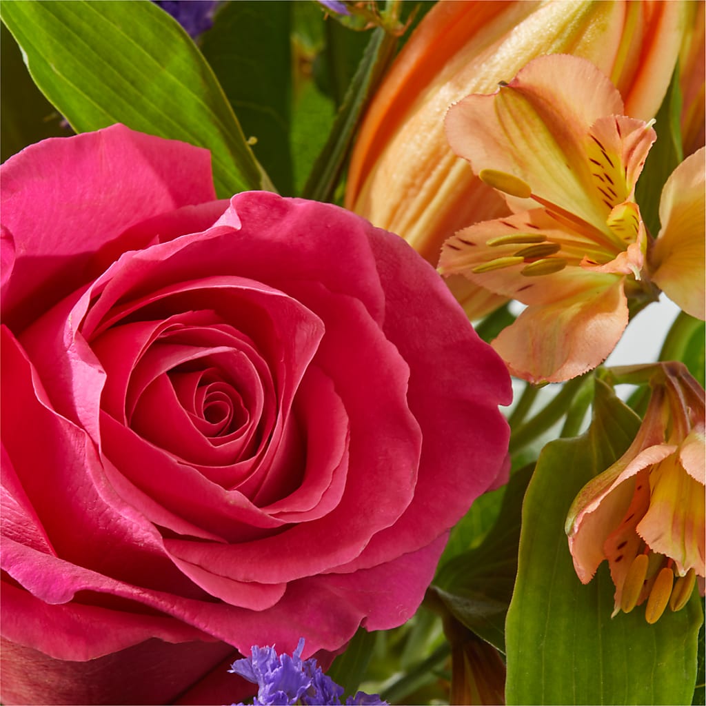 Joyful Bouquet –  Bella Fiore, Clermont FL