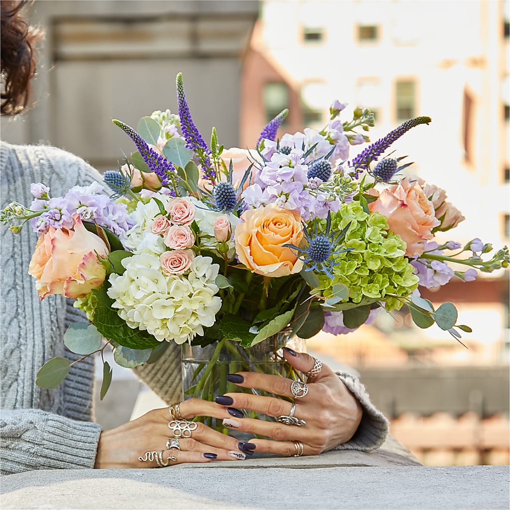 Porch Swing Bouquet –  Bella Fiore, Clermont FL