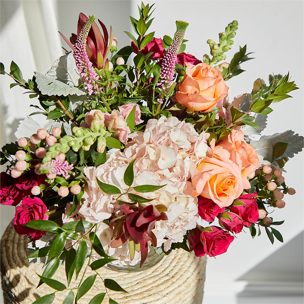 Glitz & Glam Bouquet –  Bella Fiore, Clermont FL