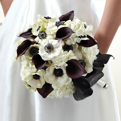 To Have and To Hold Bouquet –  Bella Fiore, Clermont FL