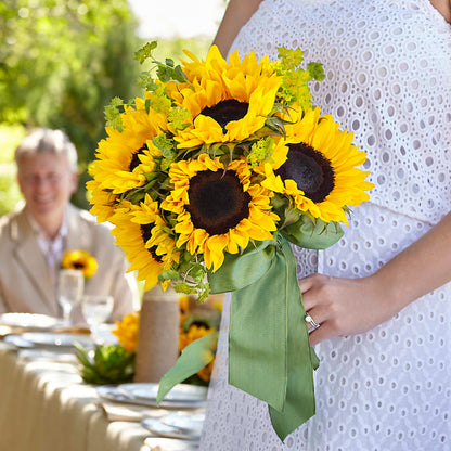 Free Spirit Bouquet –  Bella Fiore, Clermont FL